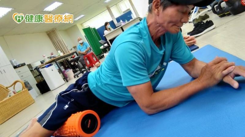 陽光基金會「口腔癌防治雙軌服務」 助40公頃檳榔園轉型