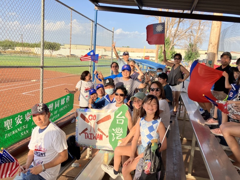 漾新聞|有影》高雄小將18比0大勝地主隊美國拉雷多隊 世界小馬聯盟少棒賽現場僑胞歡聲雷動