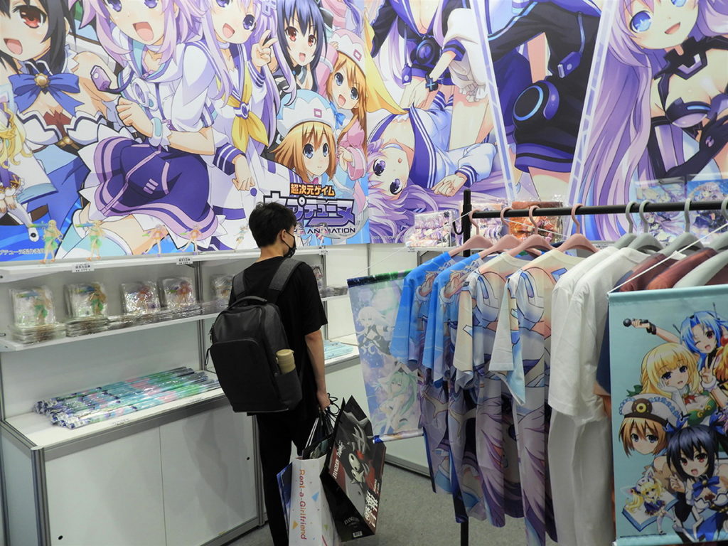 戰機少女限定周邊尚在熱賣中