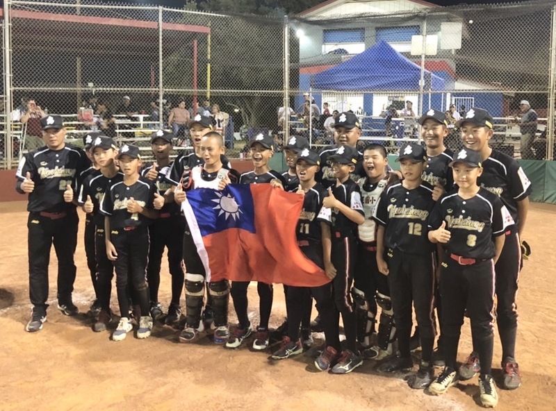漾新聞|高雄小將15比0四局再勝地主拉雷多隊 明天爭世界冠軍