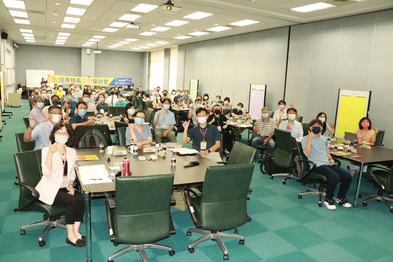漾新聞|首屆108課綱大一新生入學  高科大與招生專業化總辦首開座談