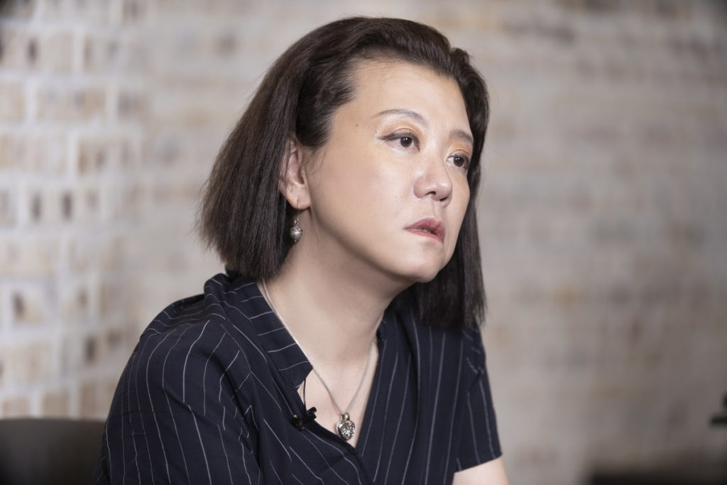面臨公司正處於危急存亡之際,邱于芸依舊以如何維護所有股東權益為第一優先。
