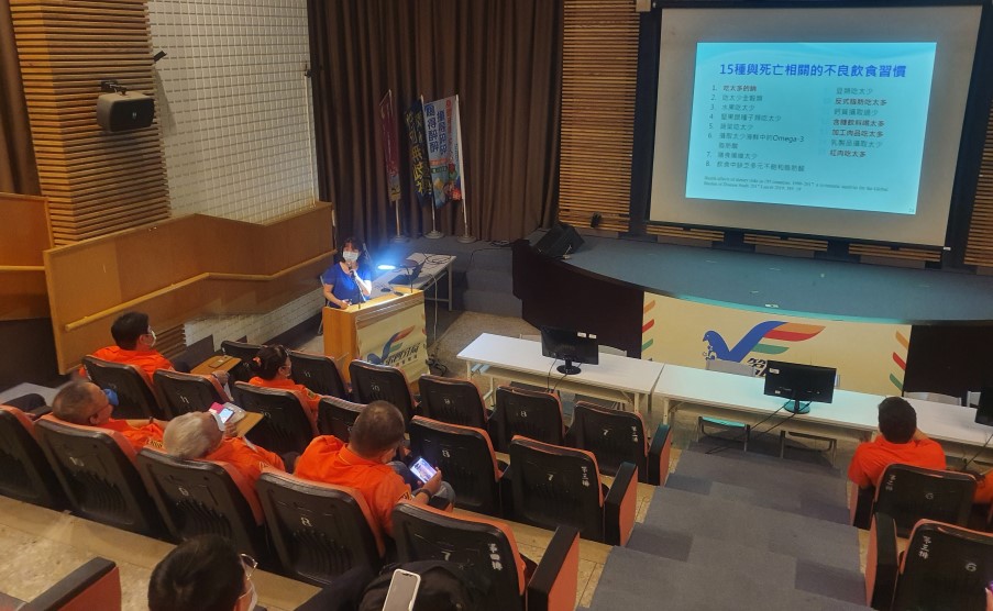 ▲澄清醫院營養師賴淑娥的「中風遠離我」講座 (圖/台中市警察局 提供)