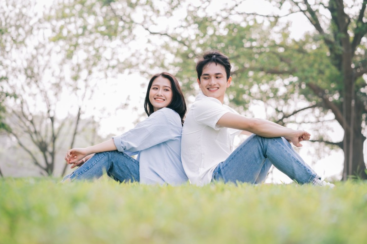 牢記安全約會5守則 共度甜蜜浪漫七夕 14 portrait young asian couple outside