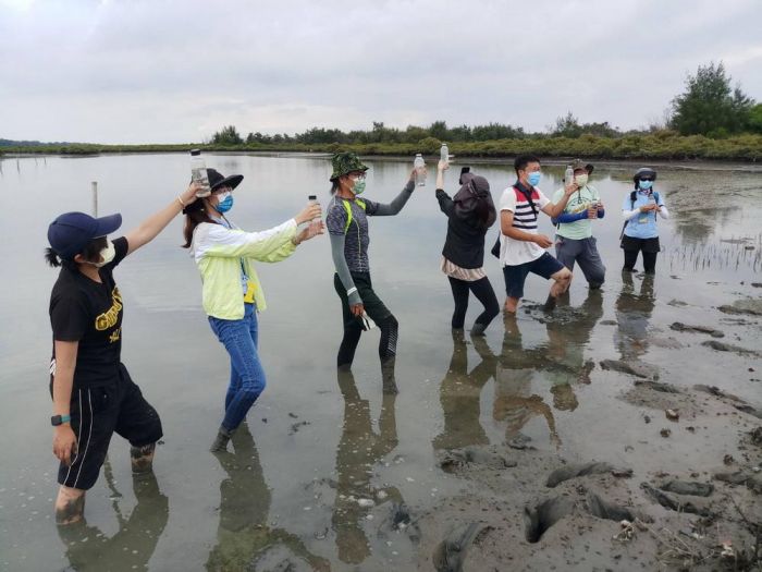 111年度嘉義沿海濕地稚鱟放流