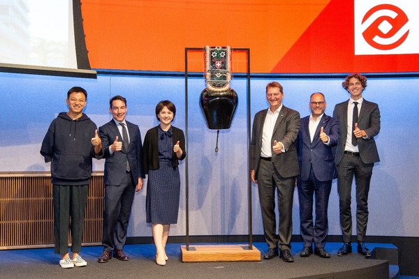 The successful listing for Pando Asset on SIX Swiss Exchange The successful listing for Pando Asset on SIX Swiss Exchange