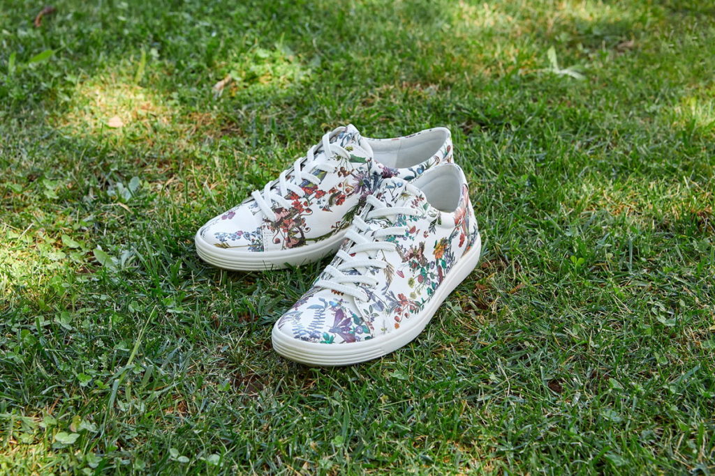 【SOFT7 柔酷7】_ECCO x Kristjana S Williams 七週年聯名限量女鞋_夢中花園_$5,980