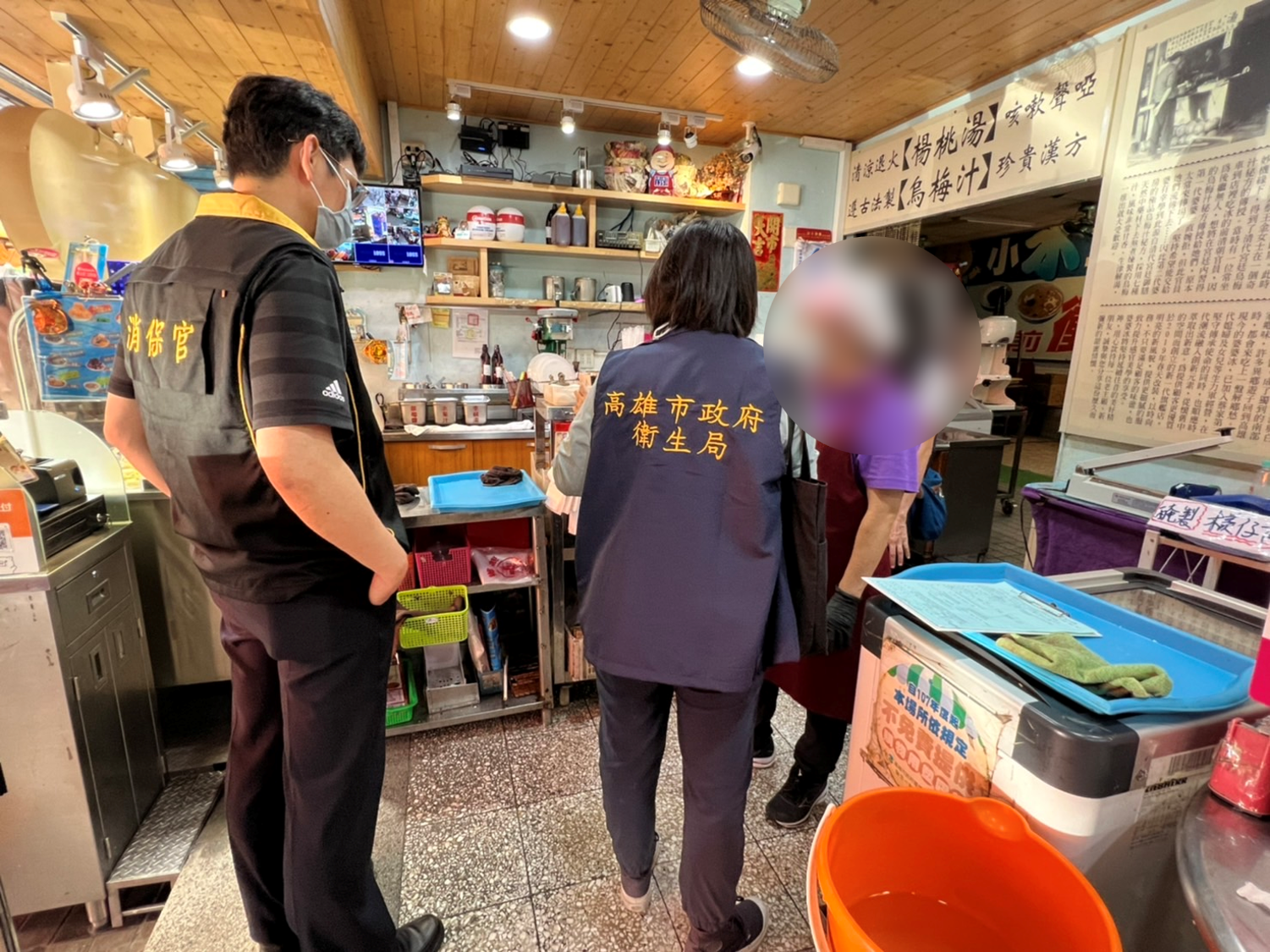 針對消保會抽驗本市冰品衛生標準超標業者 衛生局會同市府消保官派員稽查