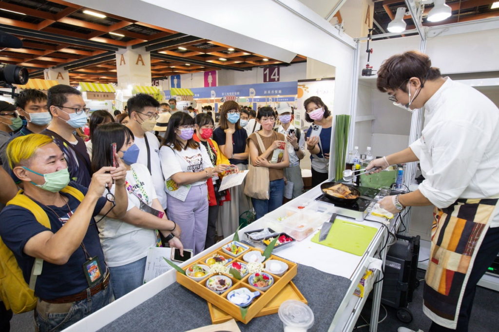 主廚料理秀限量料理 孫榮主廚人氣爆棚