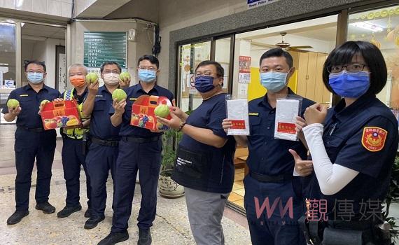 警察爸爸們辛苦了 虎尾警友會偕警長慶祝「芭芭」節