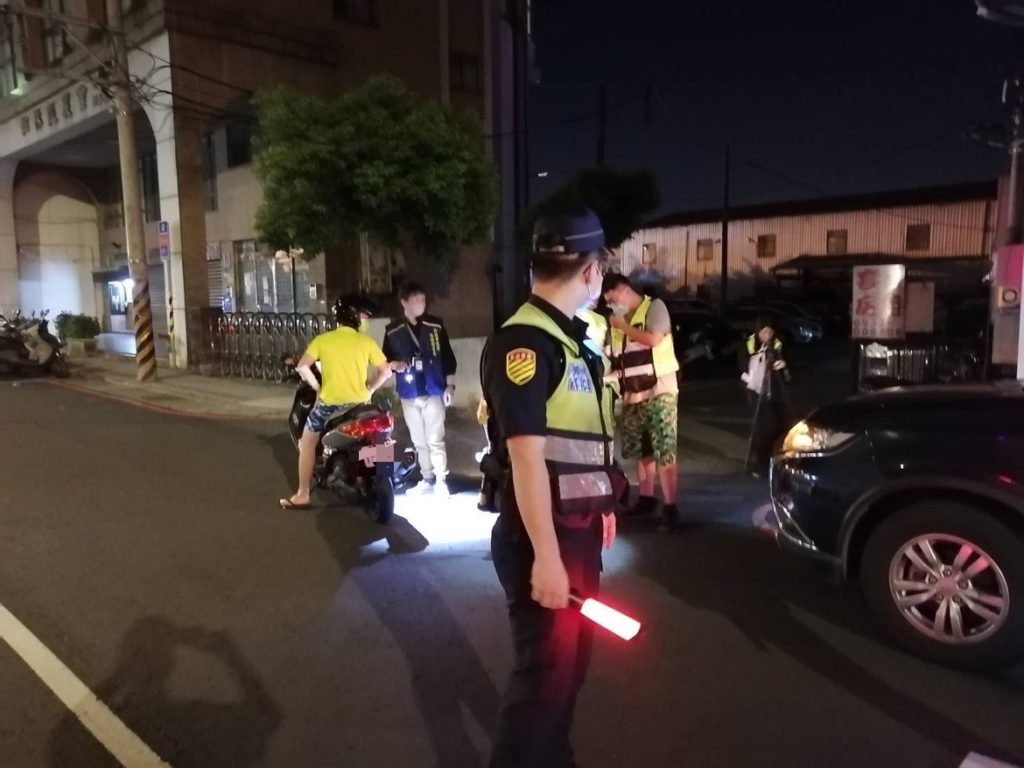 防制青少年於暑假期間深夜危險駕車執行噪音、改裝車輛稽查 