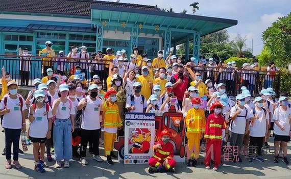 嘉義縣消防局跨界合作充實夏令營 消防小小兵搭乘森鐵登山消防闖關