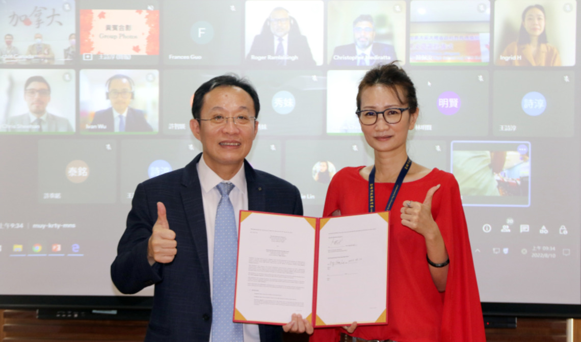 台灣、加拿大高中雙語雙聯文憑     中正高中111學年度首開雙語實驗班