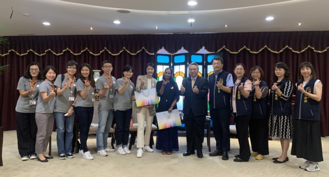阿富汗及台灣展望會長拜會 令狐副市長:攜手關注兒少及女性權益