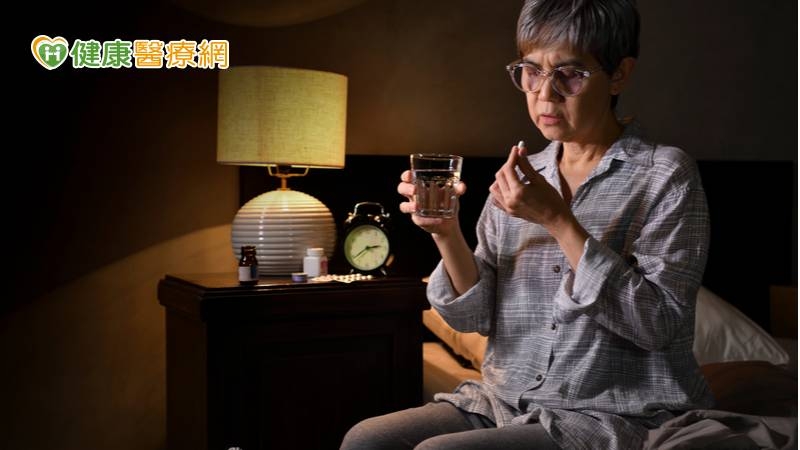 服用鎮靜安眠藥小心副作用! 食藥署列「5大注意事項」
