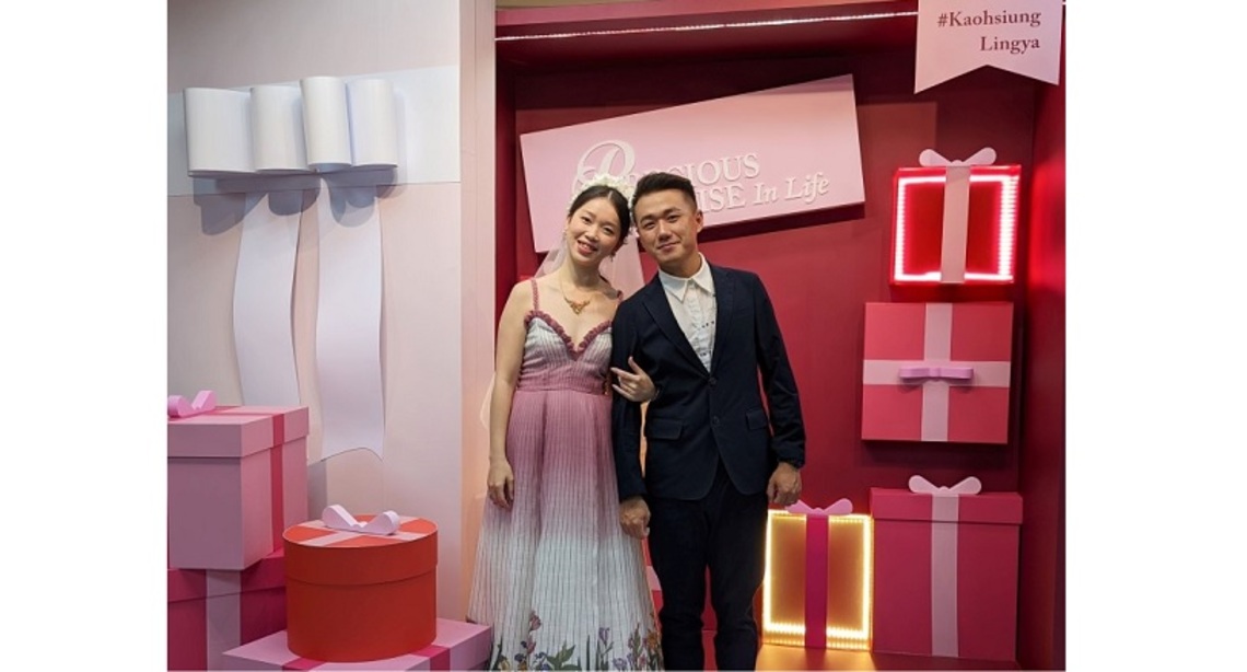 最夯拍照背板在高雄     苓雅戶所結婚拍照有驚喜