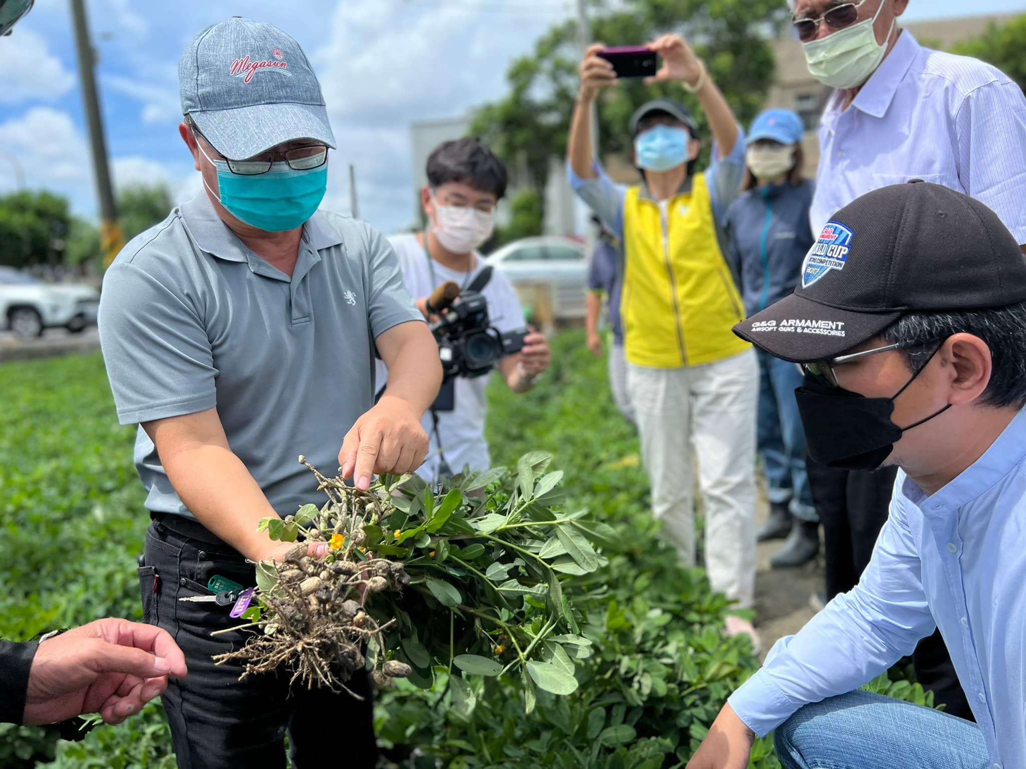無視共軍脅迫台灣國民黨仍訪中 劉建國:勢必成中共統戰棋子 36 2