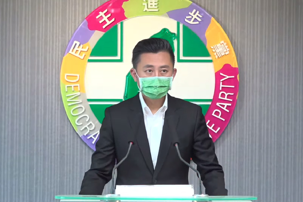 【匯流民調2022縣市長系列4-4】《CNEWS網路大數據看選舉》論文遭台大判定抄襲 網民對林智堅負面評價居多 57 20220812alin2