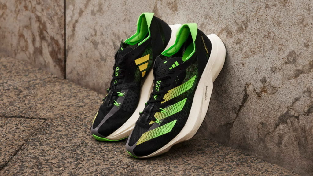 . adidas Adizero Adios Pro 3首發推出耀眼的「光速黃」及「太陽能綠」配色，展現活力