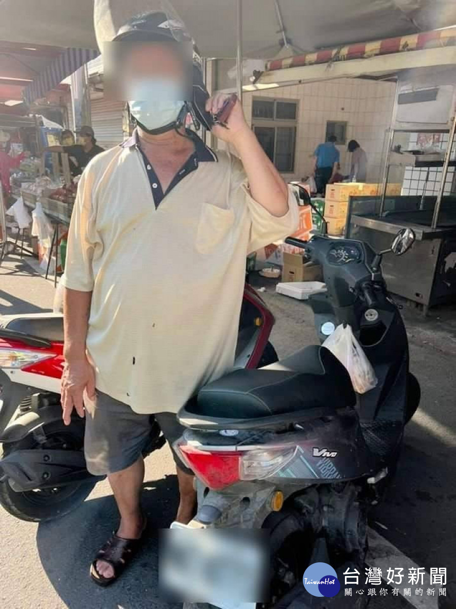 民眾忘記停車位，誤認機車遭竊，所幸警方協助尋回／警方提供