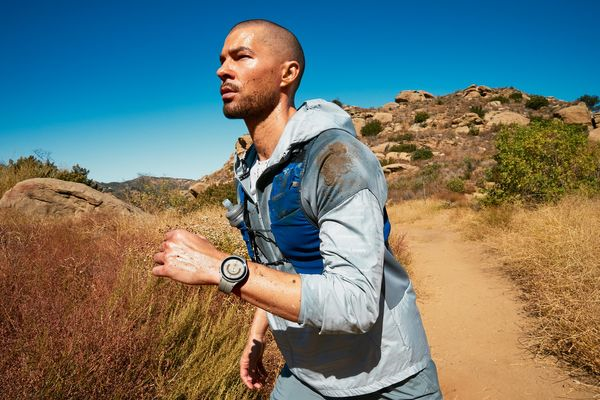 【新聞照片3】Galaxy-Watch5-Pro陪伴用戶挑戰自我、攀上巔峰 (1).jpg