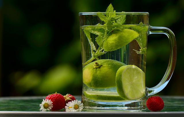 drink-g835bd0fcc_640.jpg