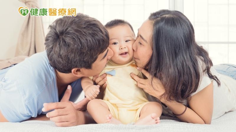 神隊友必看!專家:老婆生產育兒,新手爸「必做6階段」