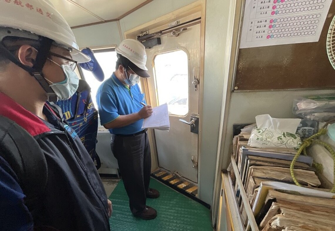 航港局抽查固定航線載客船舶及海運客運場站   確保中秋連假海運安全