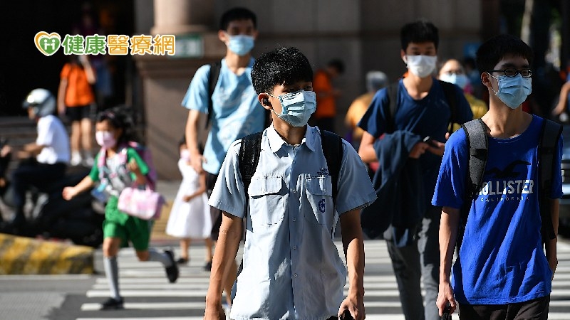 學生苦!上學比上班還早 這「7大營養素」助回神