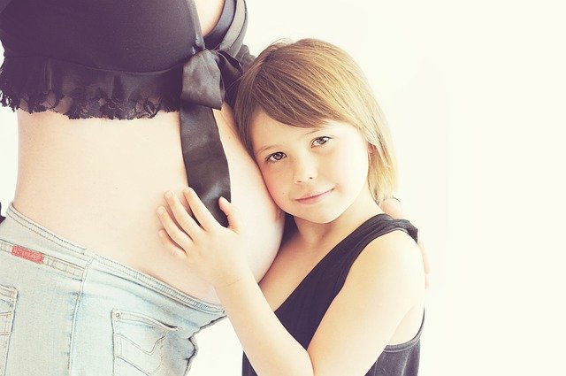 pregnant-ga33ae7ab1_640.jpg