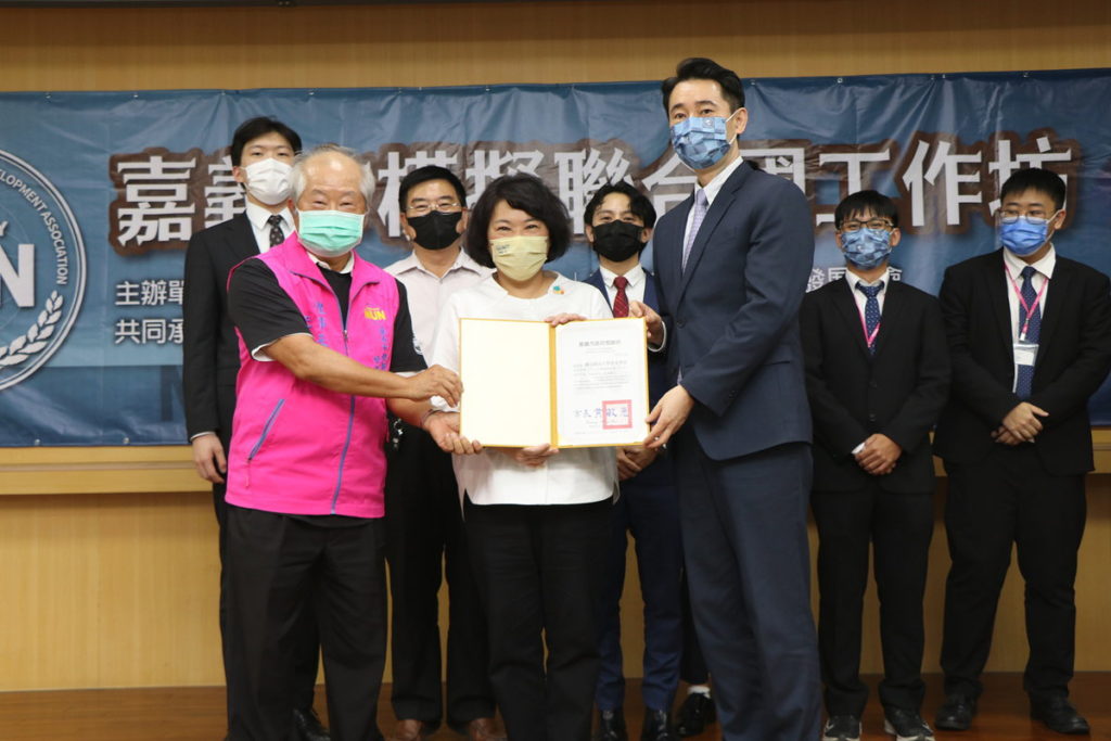 市府政大黃奎博教授感謝狀