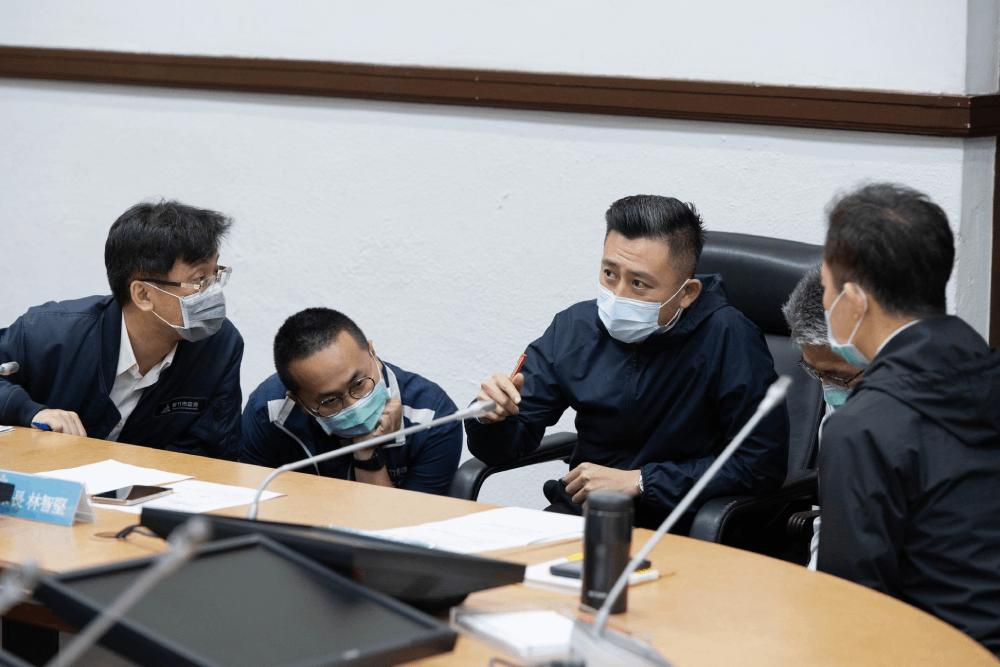 新竹大缺52教師 蔡惠婷批林智堅辭職落跑 留爛攤子別人幫擦屁股 33 林智堅臉書照片