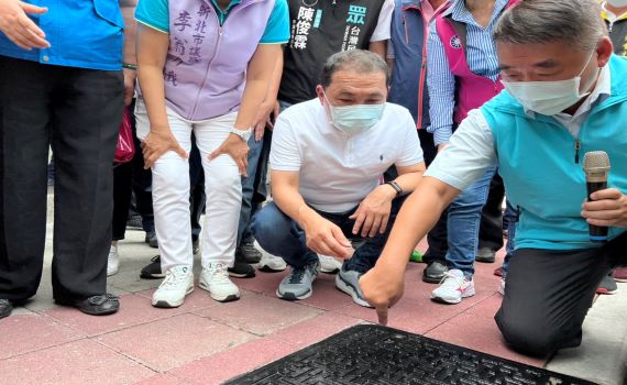 侯友宜視察三重正義北路人行道工程 打造友善無礙、宜居人本城市