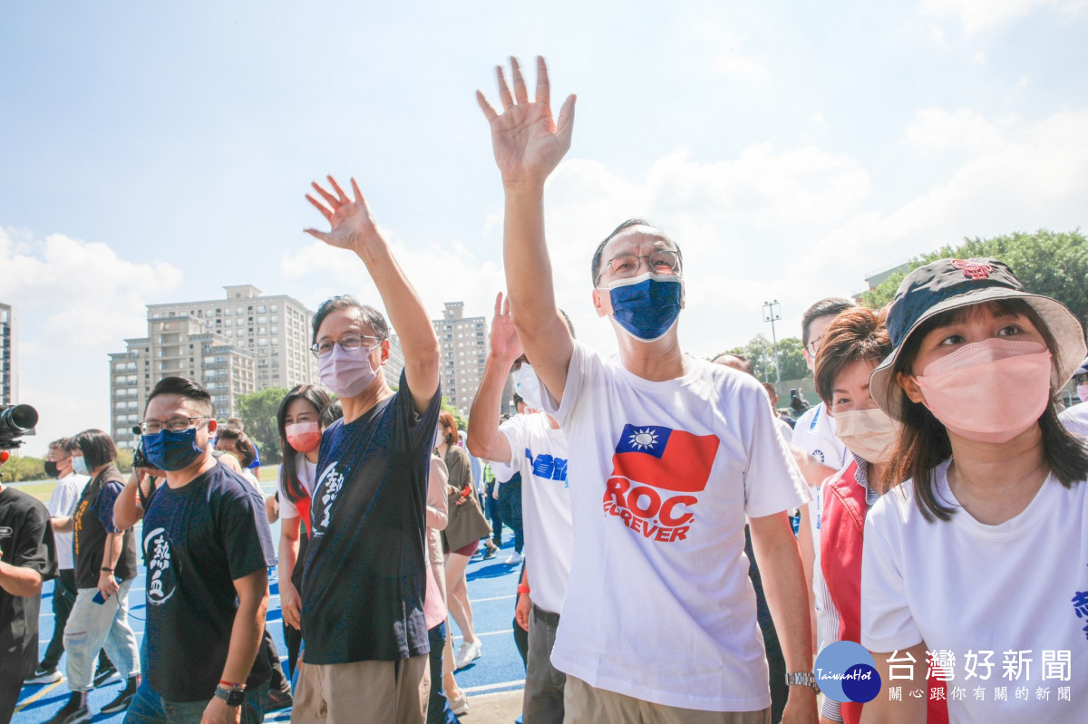 國民黨青工運動會 朱立倫、張善政首度桃園同框