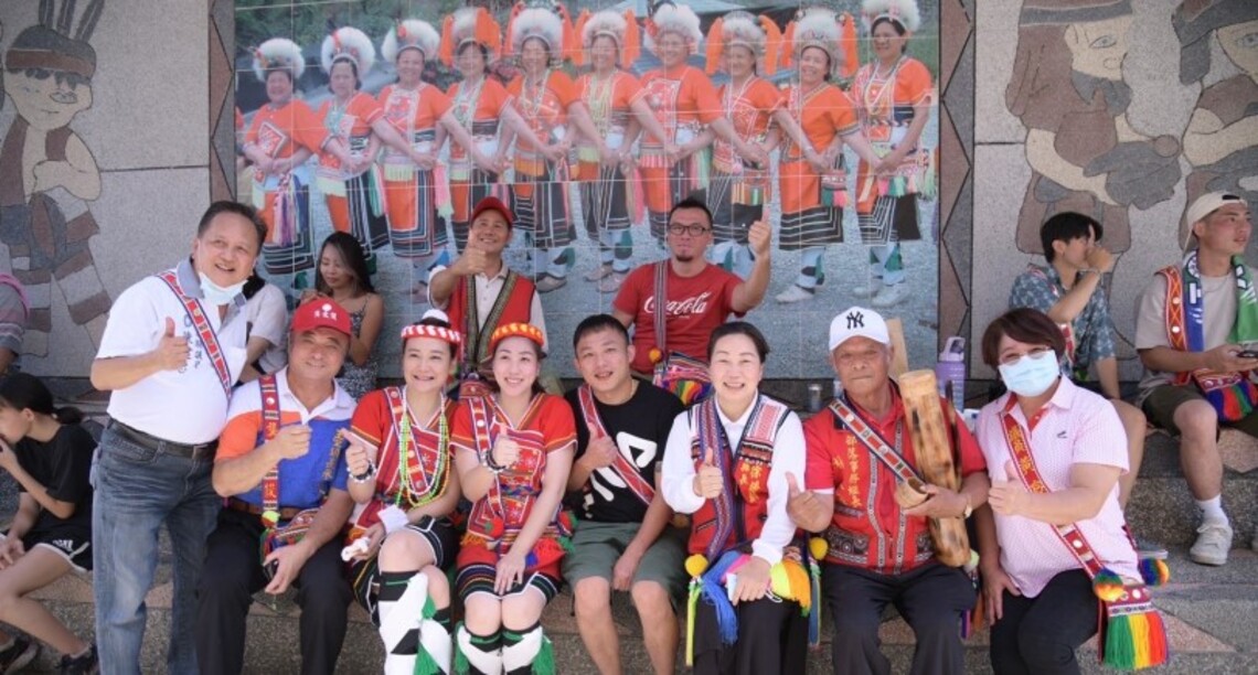 徐榛蔚走訪南區部落豐年祭與族人熱鬧慶豐年