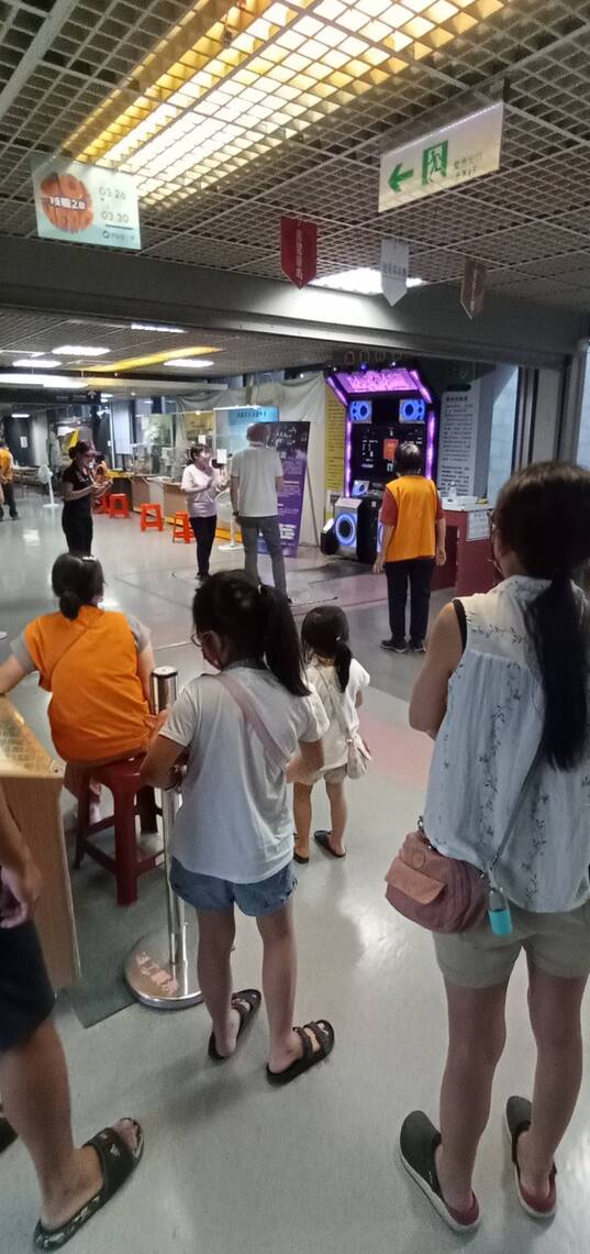 高雄市科工館志工團上千人,龐大的資源啊!/波新聞