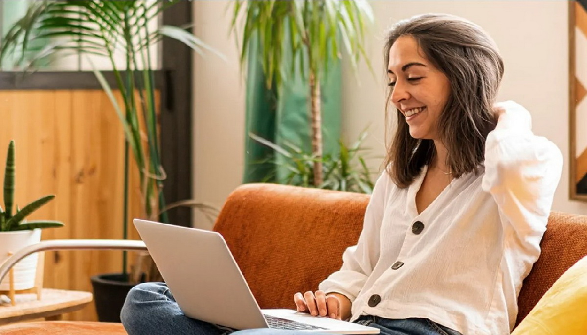 Adobe 《時間的未來：混合型工作場所》報告：　現代數位科技有助企業吸引人才