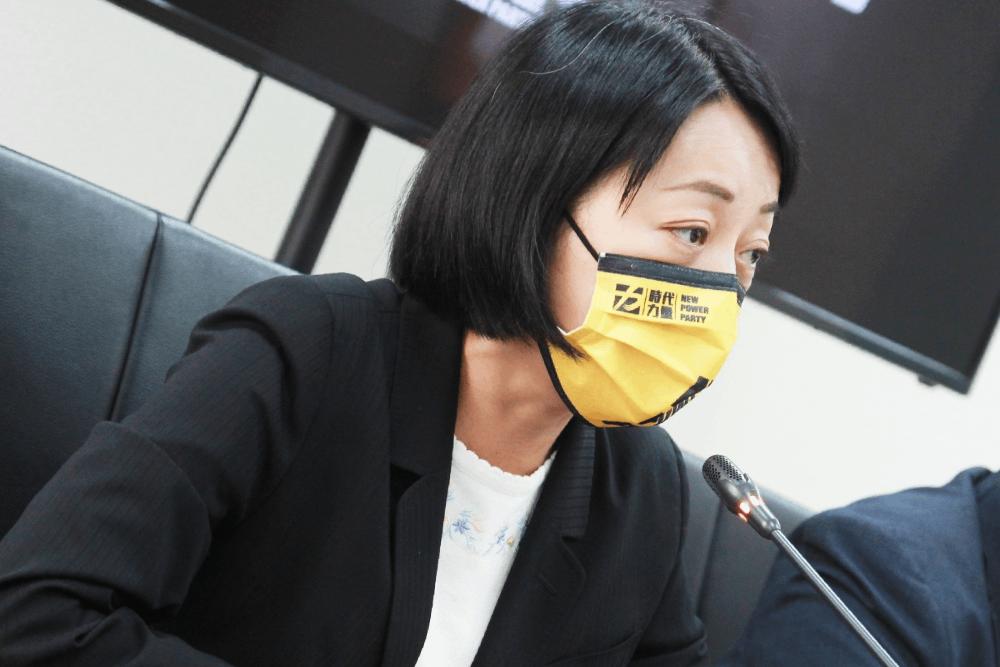 數位中介服務法/時力黨團批是黑手伸向網路言論自由的不當行徑 36 行政機關過度擴權將危害言論自由