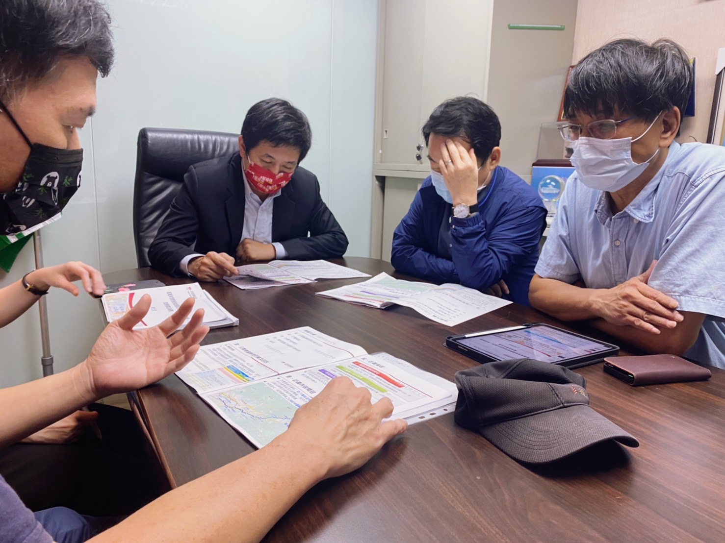 藍營批基隆漏水率全國第一 蔡適應團隊:應證謝國樑當12年立委沒作為 28 民進黨立委蔡適應