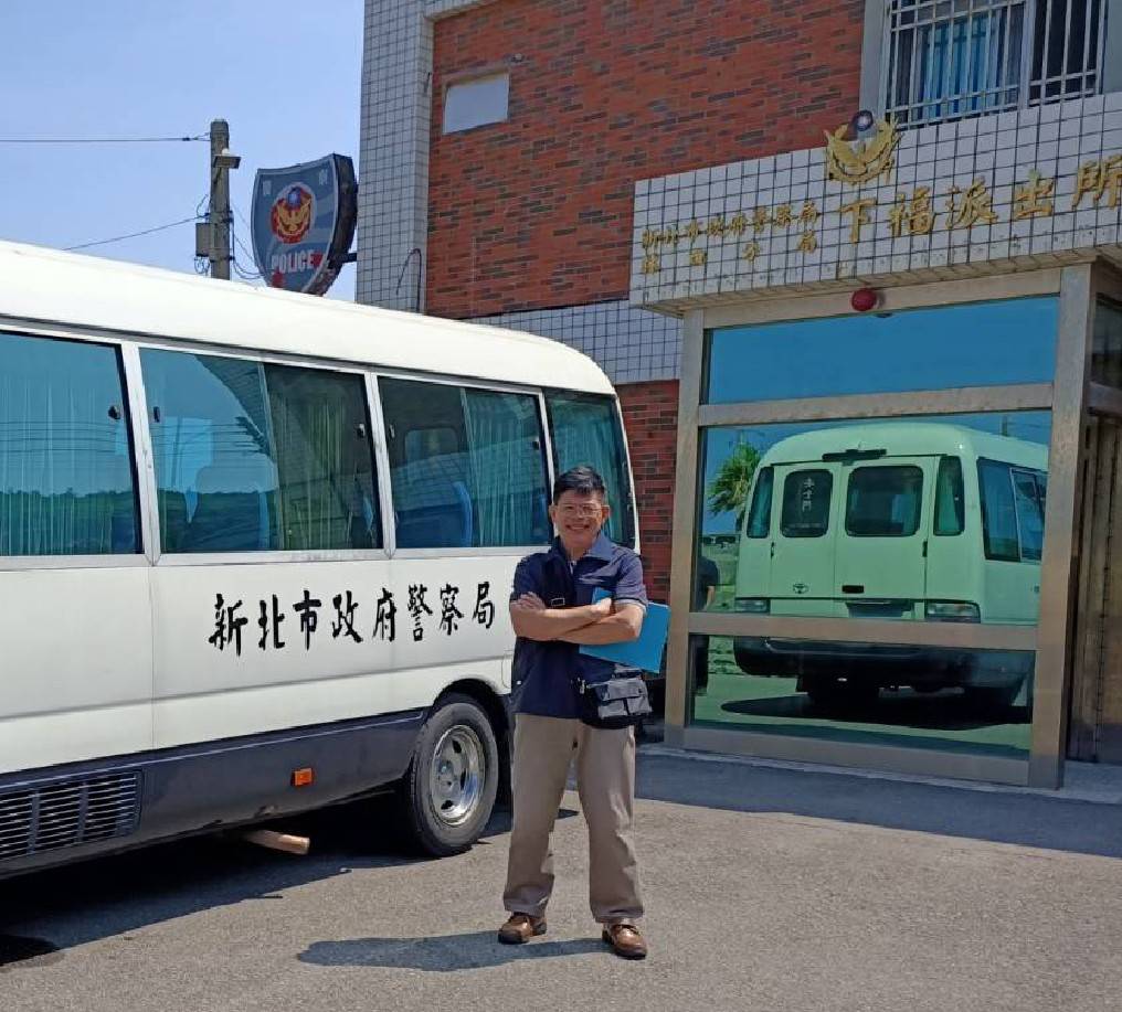 圖片說明：新北板橋警分局板橋所前所長呂明實一生奉獻警務工作。(記者吳萍翻攝）