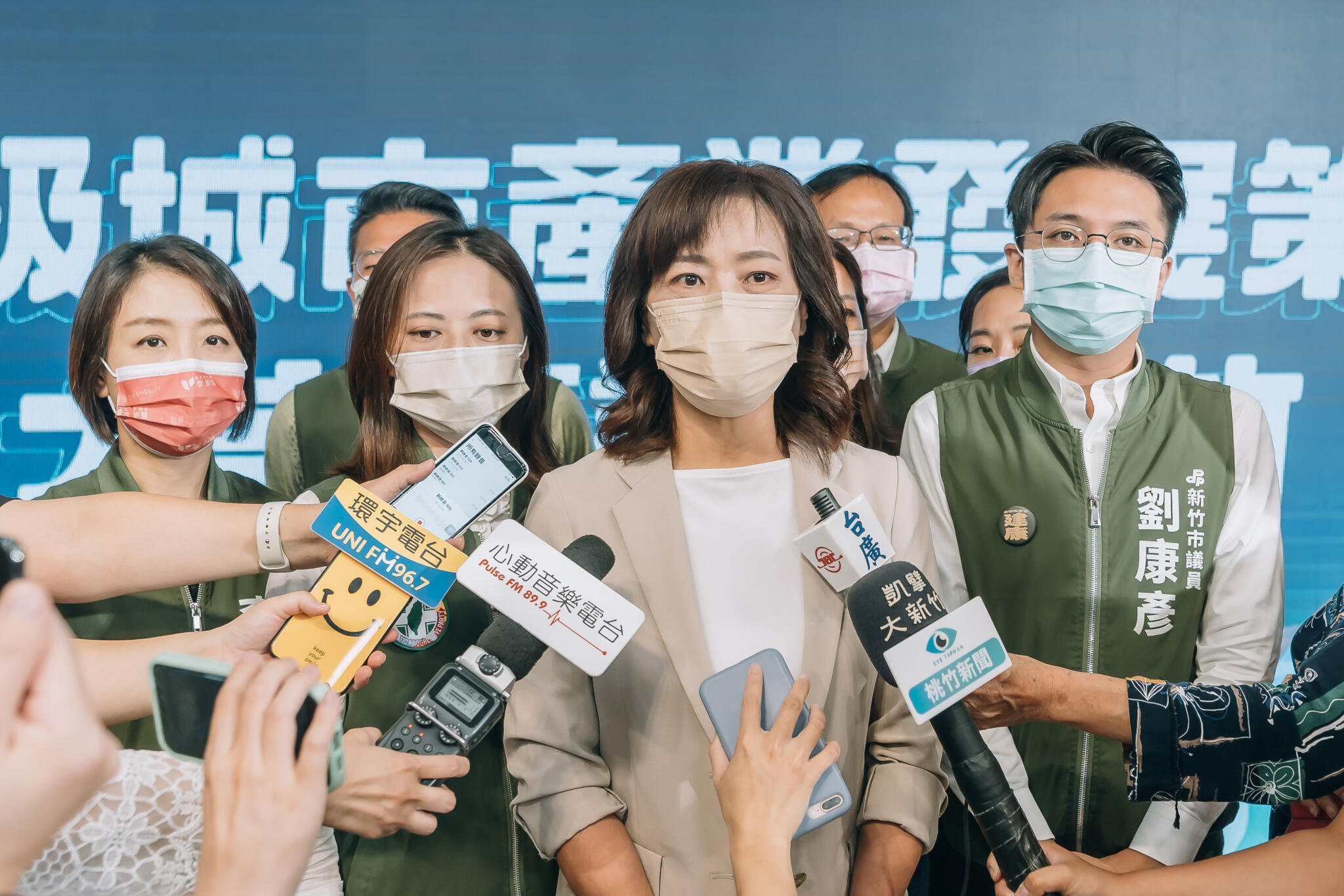 林姿妙貪瀆、柯文哲燈節5千萬黑洞 沈慧虹諷:藍白神隱避談 32 新竹市長參選人沈慧虹