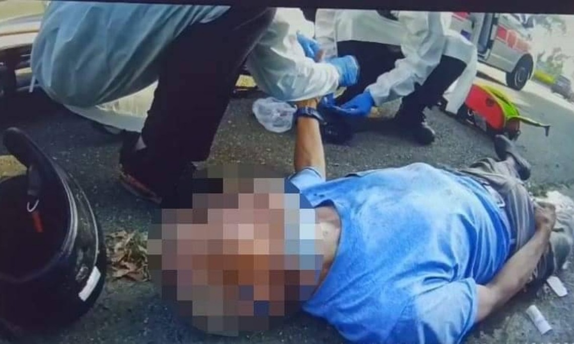 7旬男子突感不適 騎車暈倒路邊 苗警呼籲注意身體狀況
