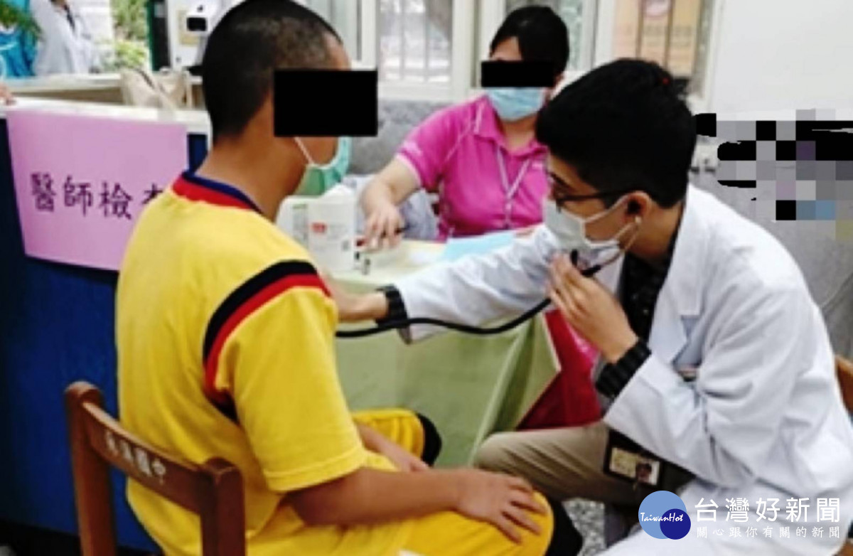 榮桃園分院心臟內科張皓智醫師 用心照護您的心
