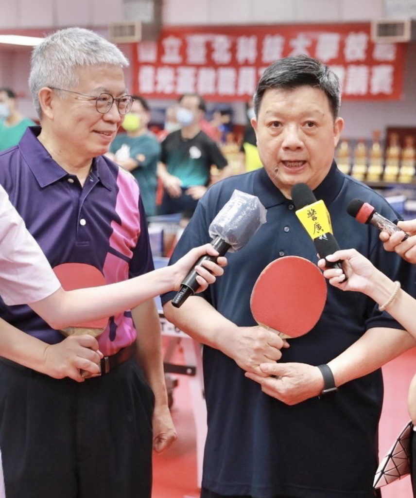 北科大校長王錫福及億光董事長葉寅夫擔任桌球賽開球嘉賓