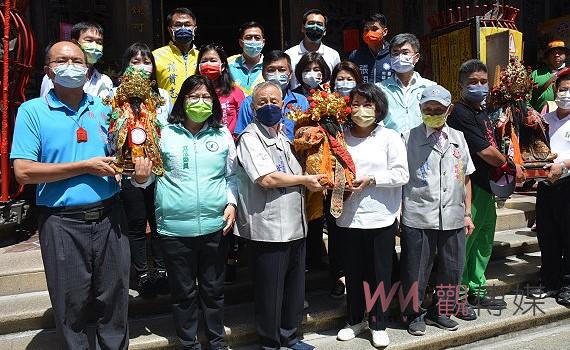 城隍爺、寒單爺共加持 城隍夜巡驅疫情