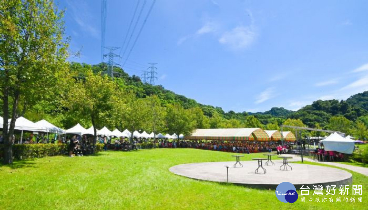 「大溪慈湖水舞廣場」