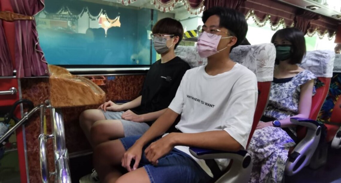 大型車行駛高快速公路 4歲以上乘客一律需繫安全帶