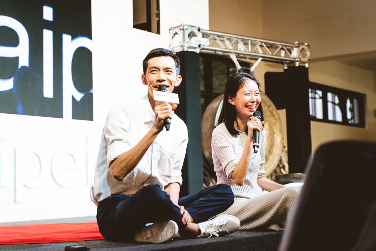 與TEDxTaipei跨界合作，共同推出「愛培育潛能開發計畫」，作為給偏鄉青少年的禮物。