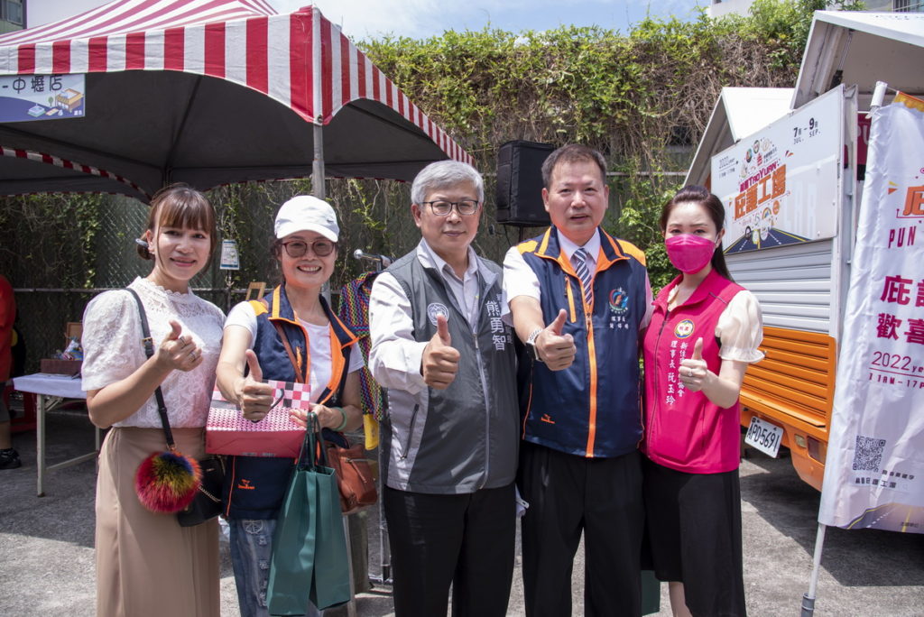 桃園市健行商圈發展協會舉辦【親子彩繪light party集客力】多元文化市集嘉年華活動