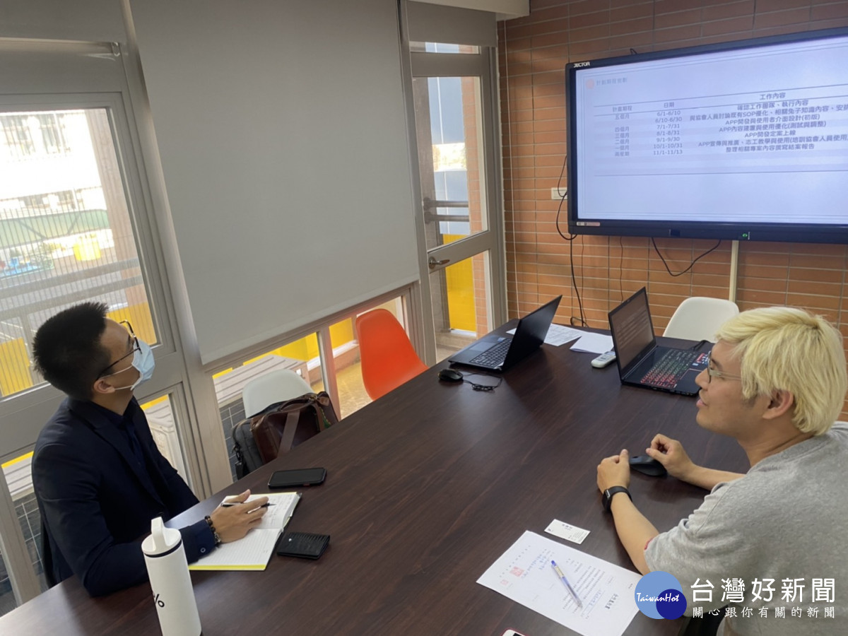 中原大學產業加速器暨育成中心持續整合資源,深化創新輔導能力,服務育成廠商。
